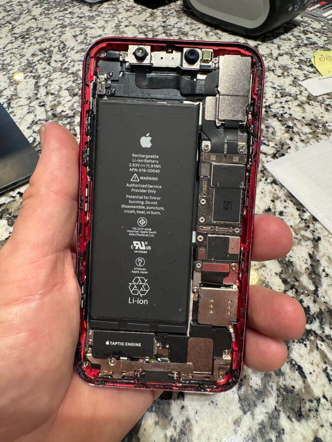 iPhone screen repair at iRepairNM Las Estancias in the South Valley, Albuquerque NM